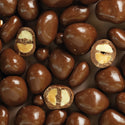 Maní Cubierto con Chocolate de Leche